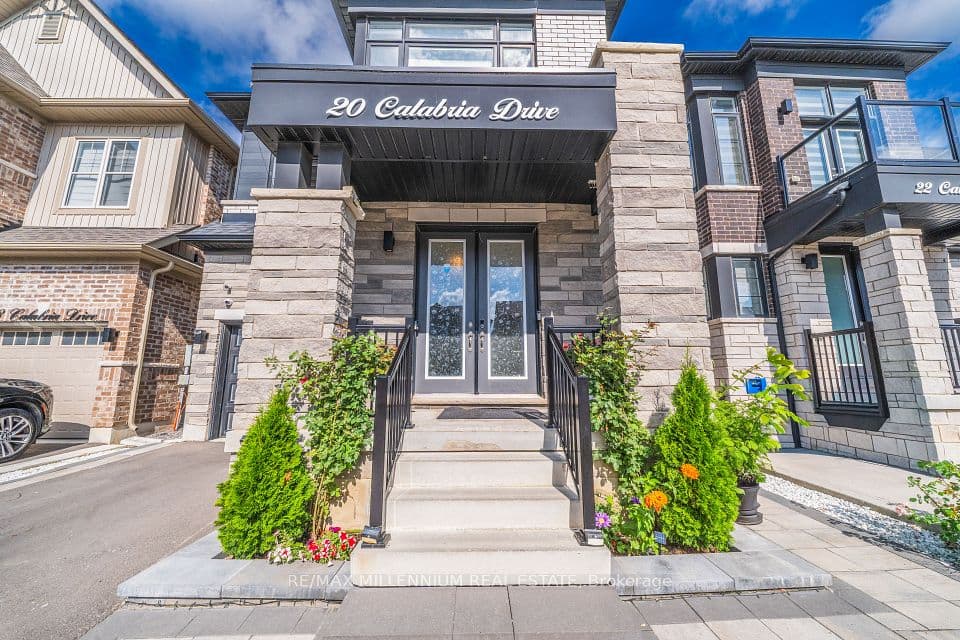 20 Calabria Drive, Caledon, ON L7C 4L3 – photo 3