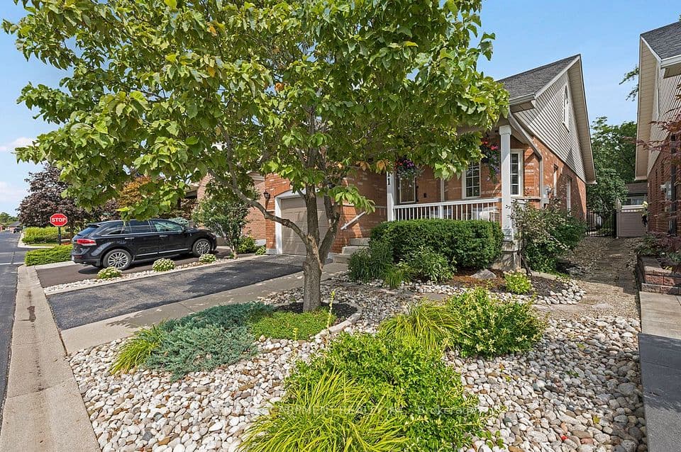 311 Malick Street, Milton, ON L9T 5X4 – photo 3
