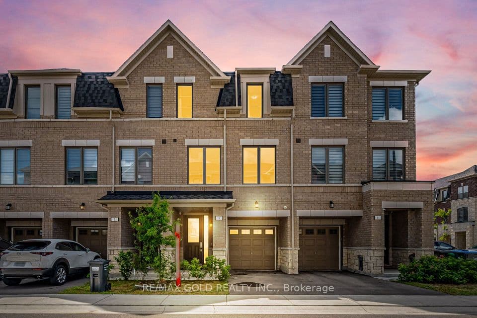 9 Arcola Street, Brampton, ON L6P 4N7 – main photo