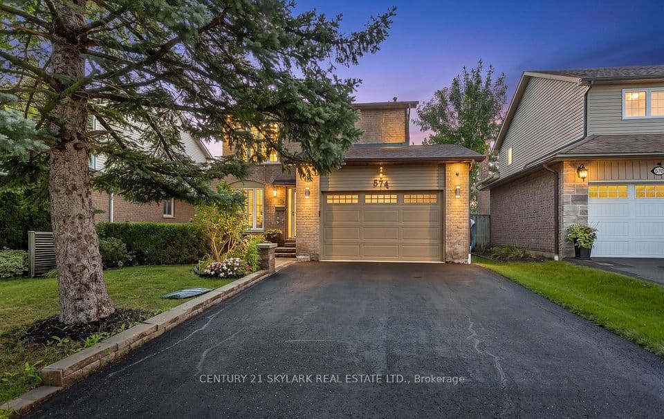 574 Sunnyvale Crescent, Milton, ON L9T 4N2 – main photo