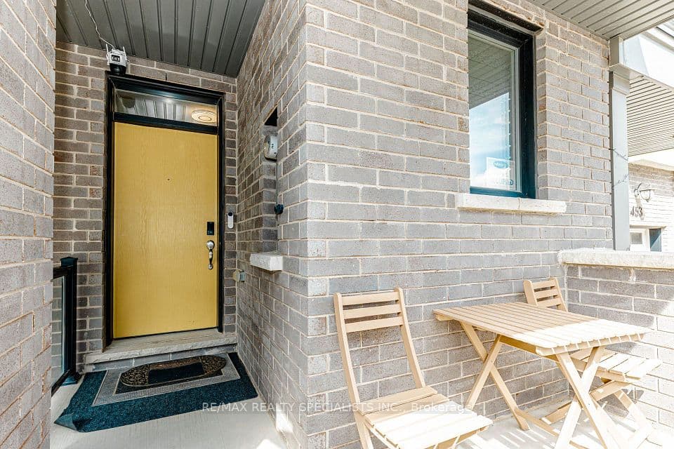 455 Gordon Krantz Avenue, Milton, ON L9E 1W1 – photo 2