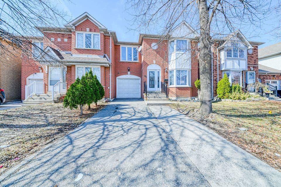 35 Softneedle Avenue, Brampton, ON L6R 1K4 – photo 2