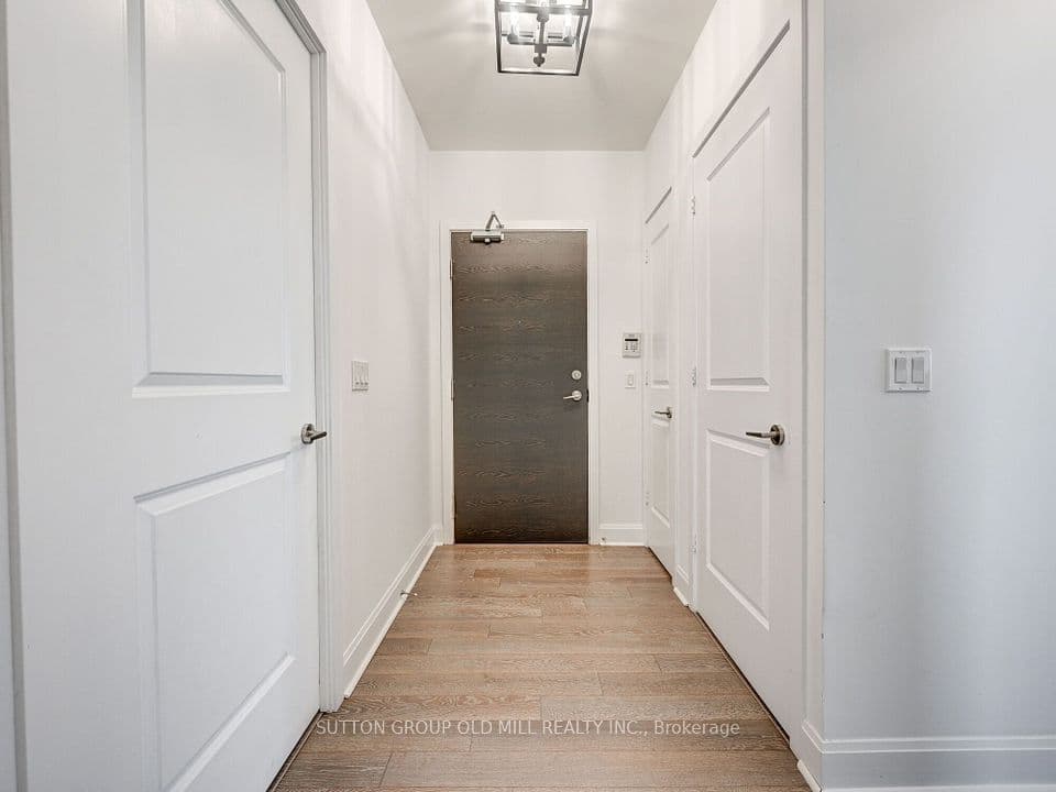 33 Shorebreeze Drive Lph3704, Toronto, ON M8V 0G1 – photo 2