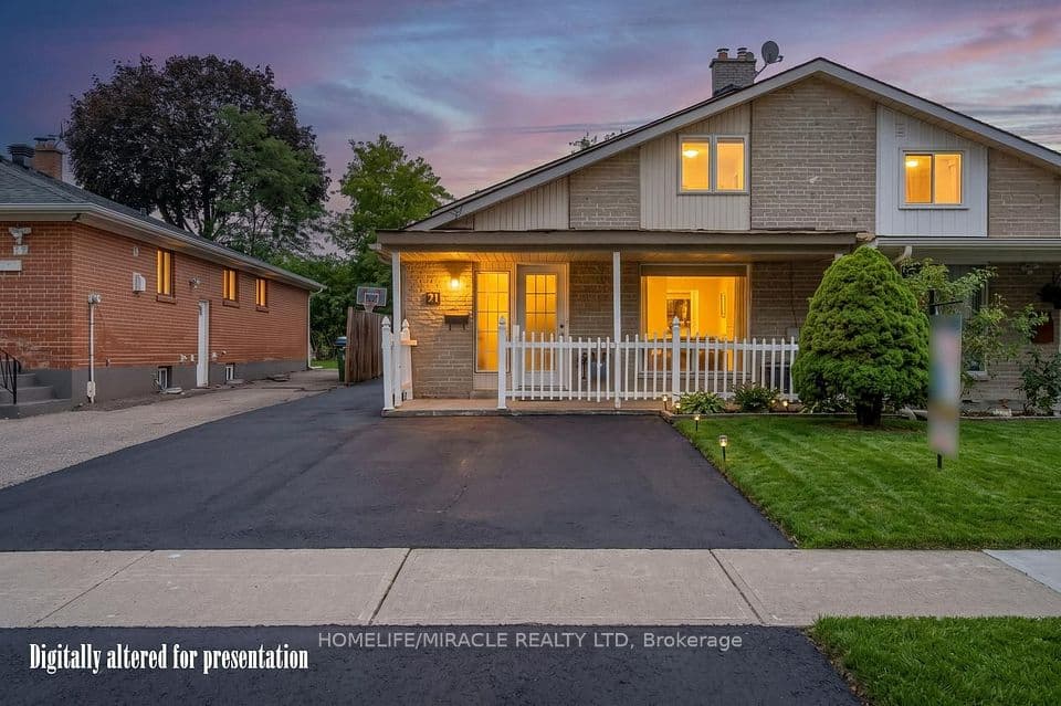 21 Sanagan Road, Toronto, ON M9V 1R7 – main photo