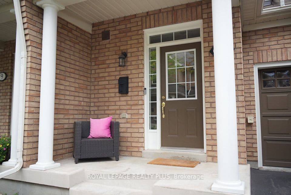 2410 Woodward Avenue 10, Burlington, ON L7R 1T9 – photo 3