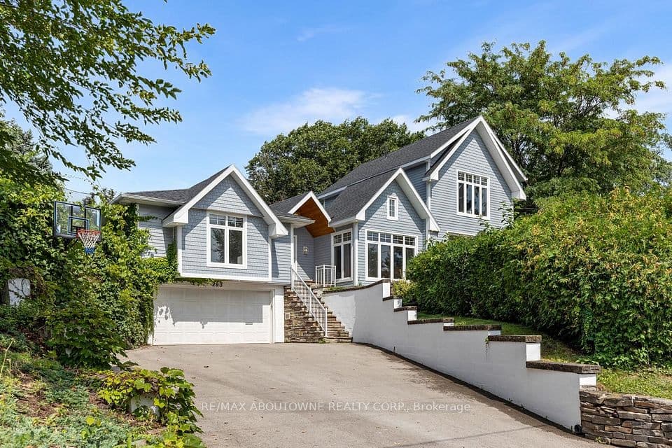 293 North Shore Boulevard E, Burlington, ON L7T 1W8 – main photo
