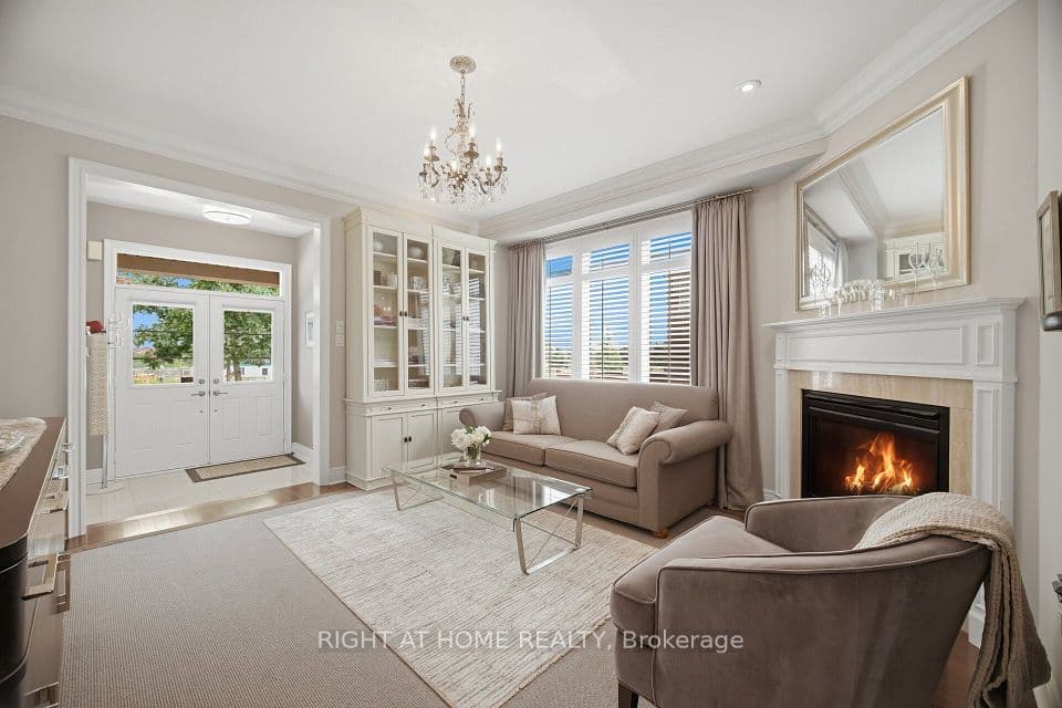 183 Kaitting Trail, Oakville, ON L6M 0T6 – main photo
