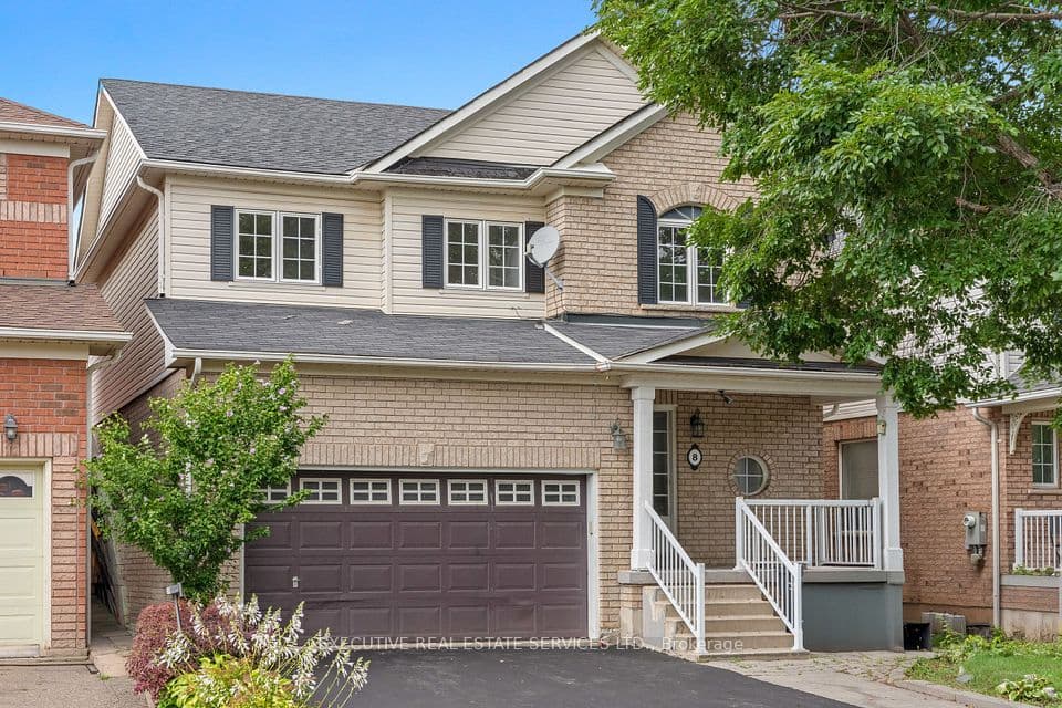 8 Spencer Drive, Brampton, ON L7A 2A4 – photo 2