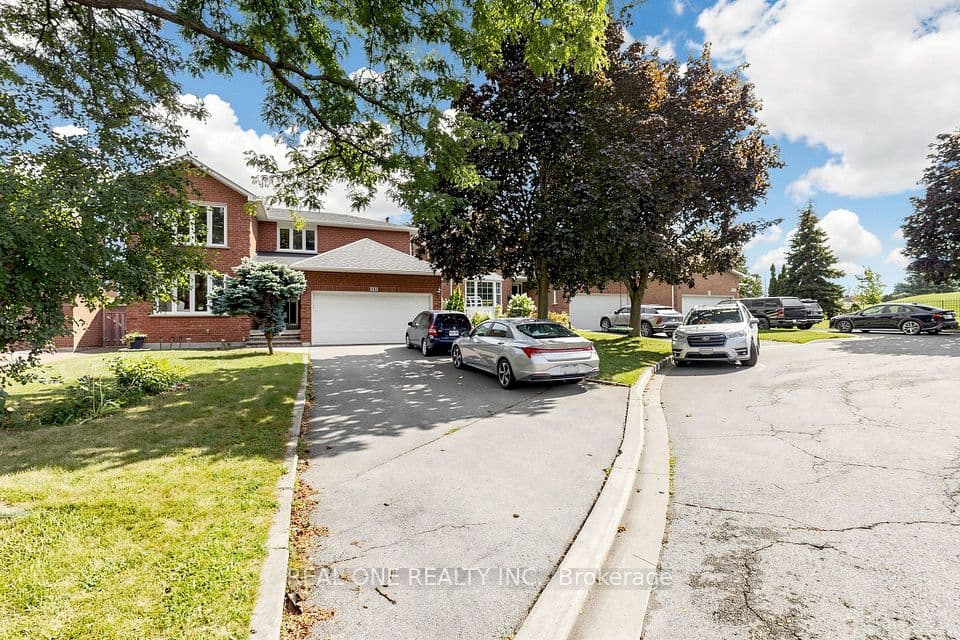 1960 Pimlico Court, Mississauga, ON L5M 3S3 – main photo
