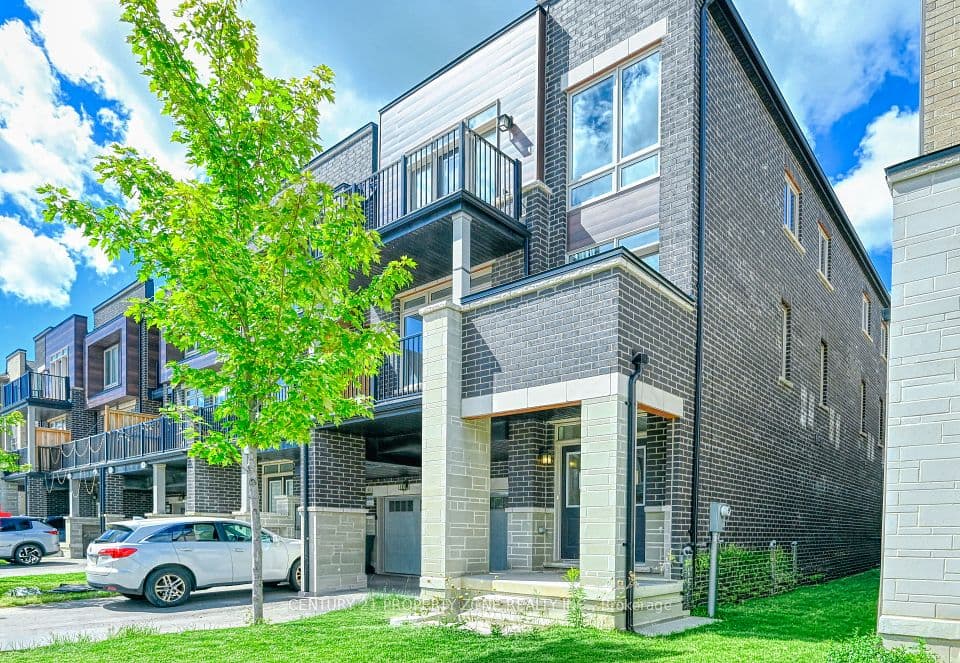 42 Donald Ficht Crescent, Brampton, ON L7A 5H6 – photo 3