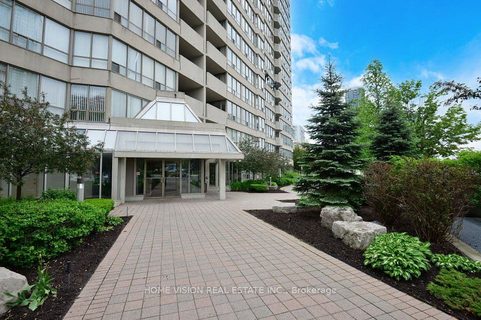 400 Webb Drive S 1407, Mississauga, ON L5B 3Z7 – main photo