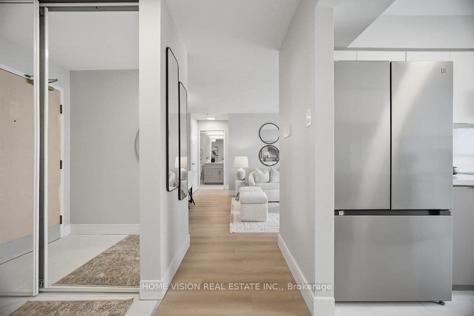 400 Webb Drive S 1407, Mississauga, ON L5B 3Z7 – photo 3