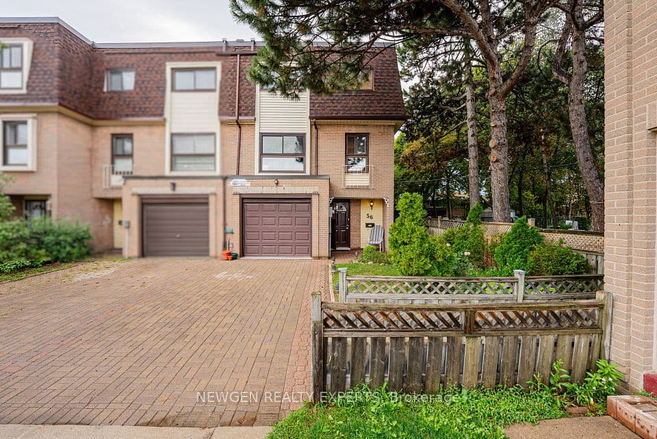46 Dearbourne Boulevard 56, Brampton, ON L6T 1J7 – main photo
