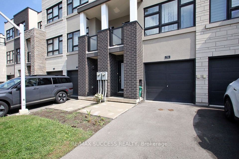 1121 Cooke Boulevard 76, Burlington, ON L7T 0C3 – photo 2