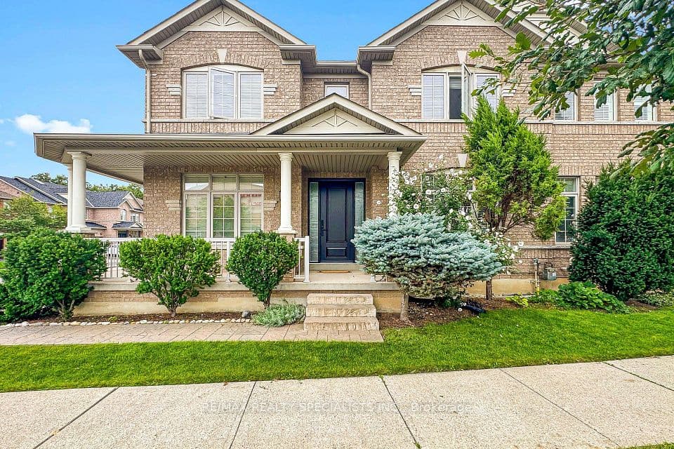 1239 Fox Crescent, Milton, ON L9T 0S7 – photo 2