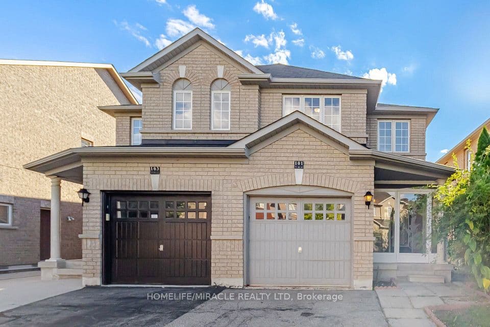 101 Crystalview Crescent, Brampton, ON L6P 2S2 – photo 2