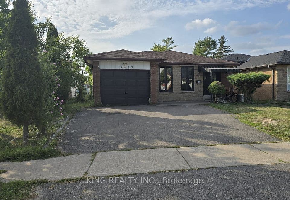 3412 Monica Drive, Mississauga, ON L4T 3E7 – main photo