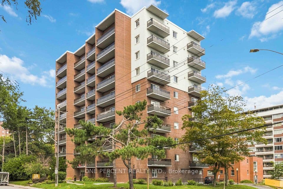 15 Elizabeth Street N 1005, Mississauga, ON L5G 2Z3 – main photo