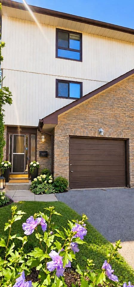 36 Dawson Crescent 36, Brampton, ON L6V 3M5 – photo 2