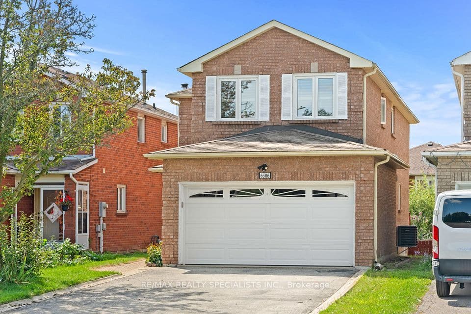 6386 Longspur Road, Mississauga, ON L5N 6H1 – photo 2