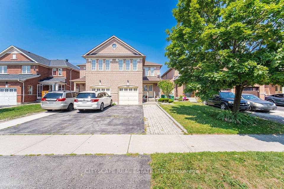 221 Richvale Drive S, Brampton, ON L6Z 4W2 – photo 2