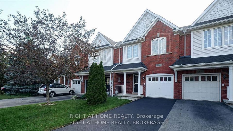 3956 Stardust Drive, Mississauga, ON L5M 8A6 – photo 2