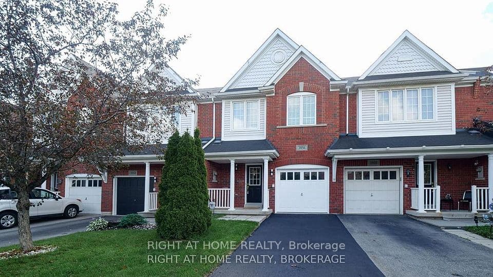 3956 Stardust Drive, Mississauga, ON L5M 8A6 – main photo