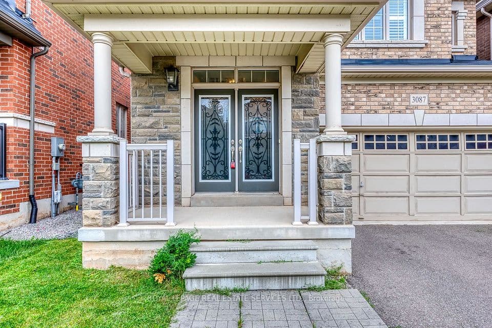3087 Streamwood Pass, Oakville, ON L6H 0S8 – photo 3