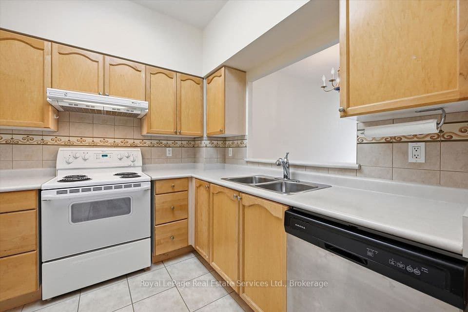 100 Burloak Drive 1510, Burlington, ON L7L 6P6 – photo 3