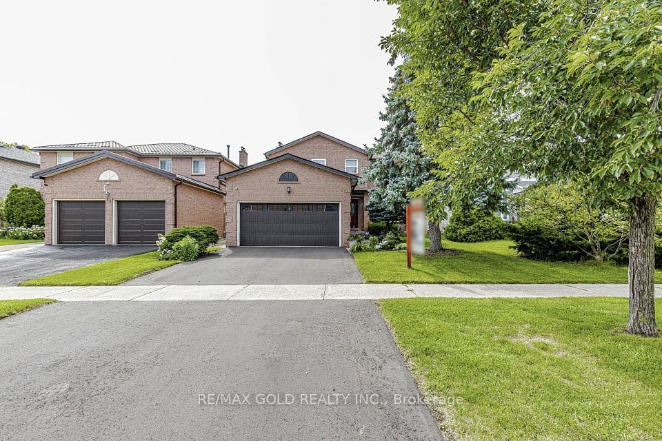 51 HAVELOCK Drive E, Brampton, ON L6W 4A8 – photo 2