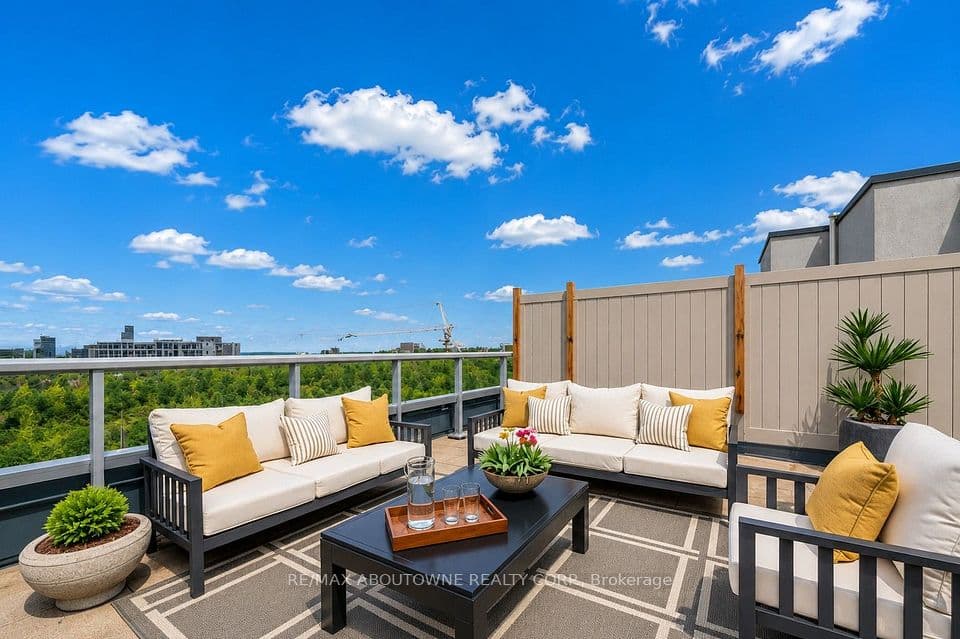 3078 Sixth Line 321, Oakville, ON L6M 1P8 – photo 2