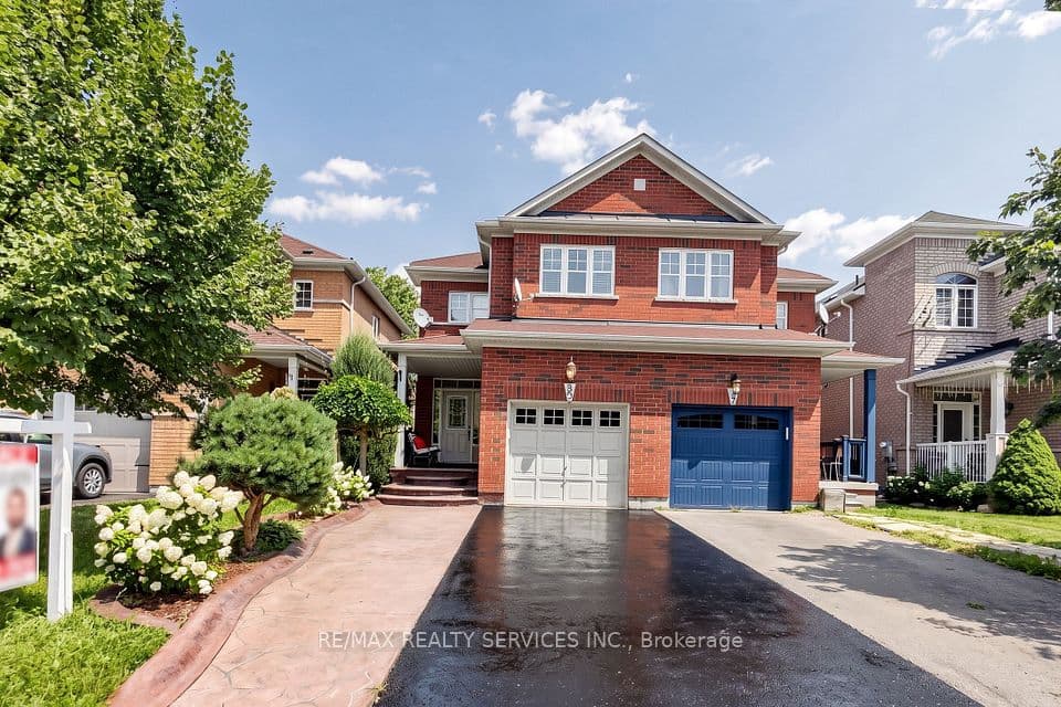 50 Rocky Point Crescent, Brampton, ON L6V 4R7 – photo 2