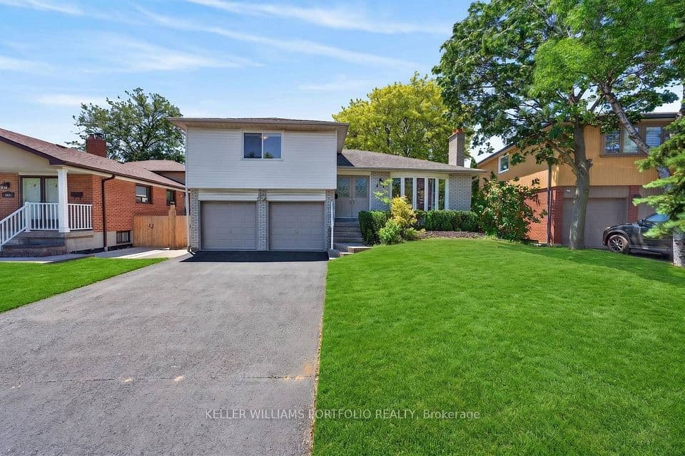 3310 Havenwood Drive, Mississauga, ON L4X 2M3 – photo 3