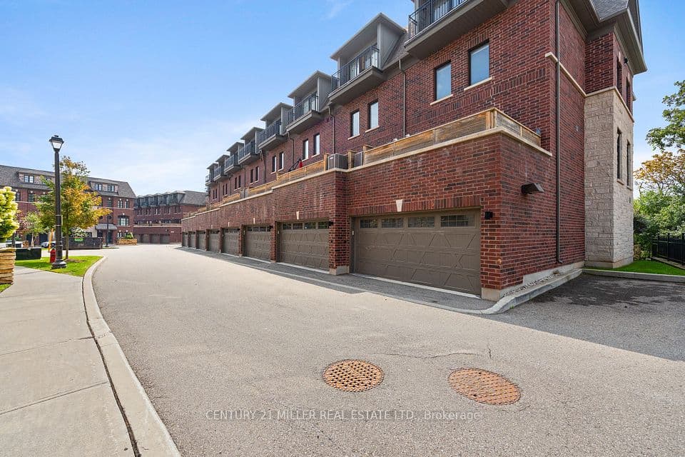 2193 Lillykin Street, Oakville, ON L6H 0N4 – photo 2