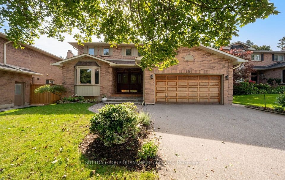 1896 Stoneybrook Court, Mississauga, ON L5L 3W2 – main photo