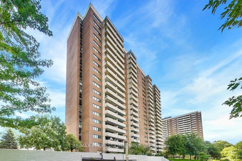 260 Scarlett Road 207, Toronto, ON M6N 4X6 – photo 2