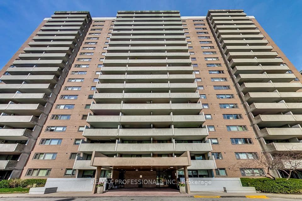 260 Scarlett Road 207, Toronto, ON M6N 4X6 – photo 3