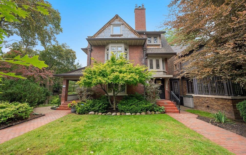 62 Indian Grove, Toronto, ON M6R 2Y4 – main photo