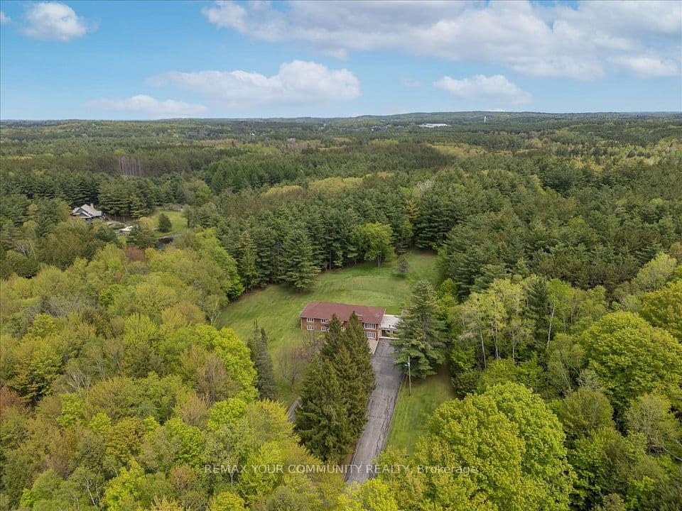 8339 Finnerty Side Road, Caledon, ON L0N 1E0 – photo 2