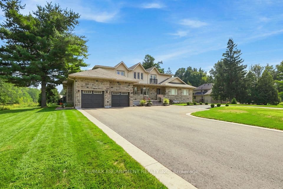 1354 No 1 Side Road, Burlington, ON L7P 0R9 – photo 2