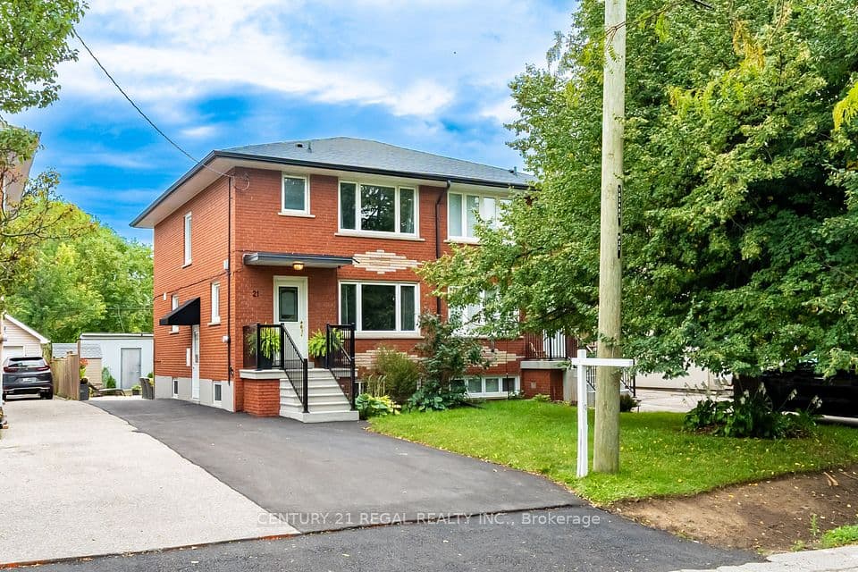 21 Burlingame Road, Toronto, ON M8W 1Y7 – main photo