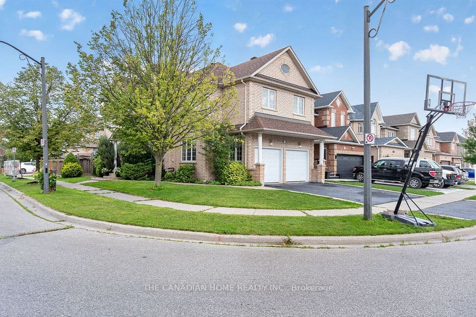 63 Humbershed Crescent, Caledon, ON L7E 2X4 – main photo