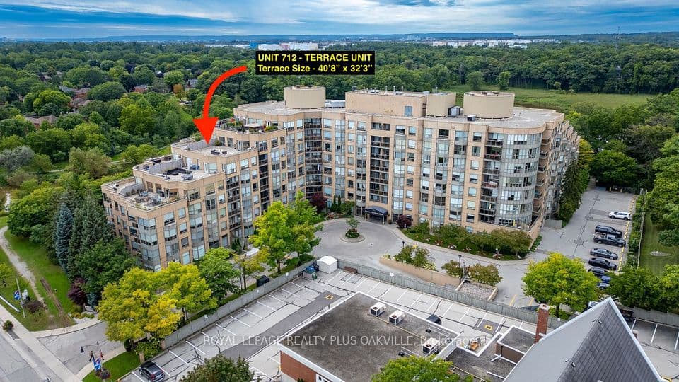 2511 Lakeshore Road W 712, Oakville, ON L6L 6L9 – main photo