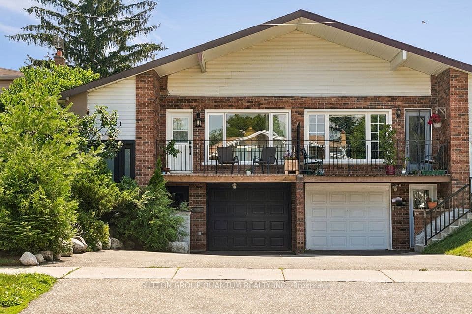 2621 Windjammer Road, Mississauga, ON L5L 1H7 – main photo