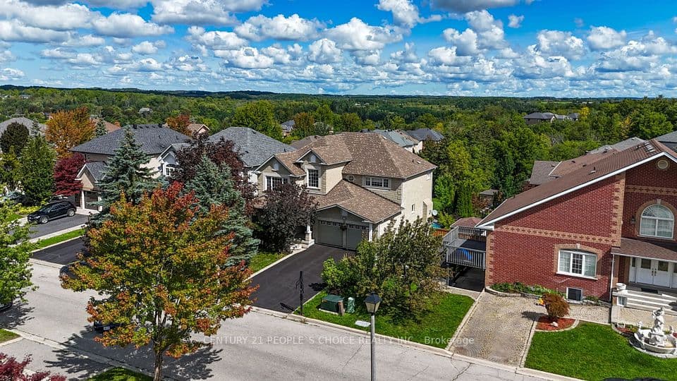 43 Strawberry Hill Court, Caledon, ON L7E 2M4 – photo 3