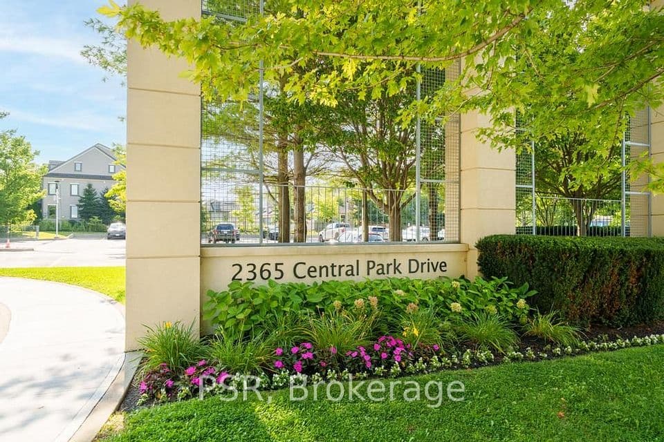 2365 Central Park Drive 203, Oakville, ON L6H 0C7 – photo 3