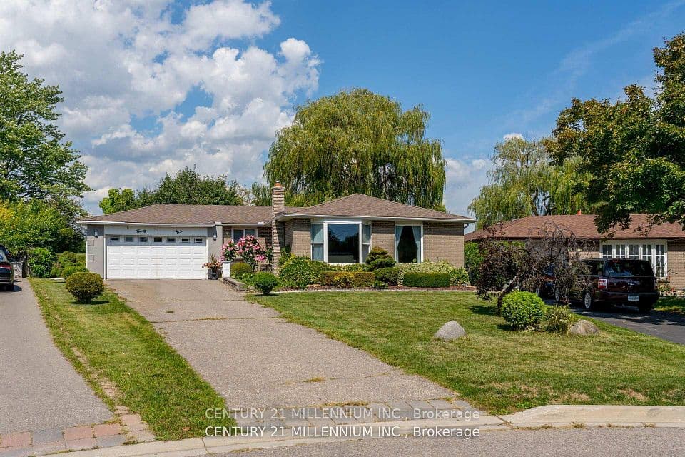 20 Dunblaine Crescent, Brampton, ON L6T 3H2 – main photo