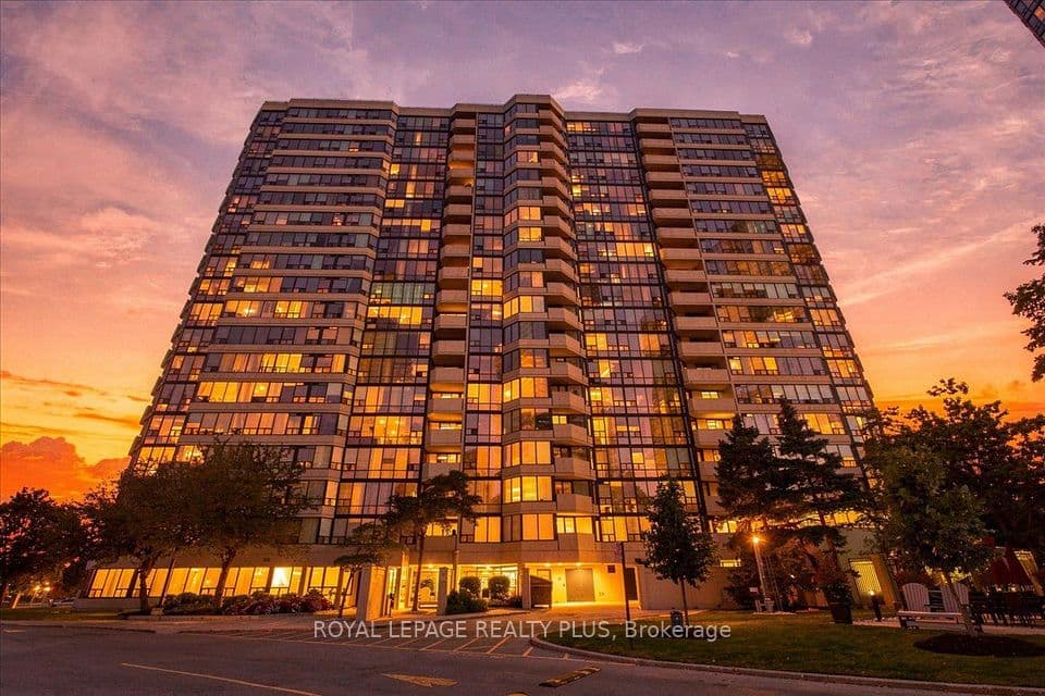 350 Rathburn Road W 701, Mississauga, ON L5B 3Y2 – main photo