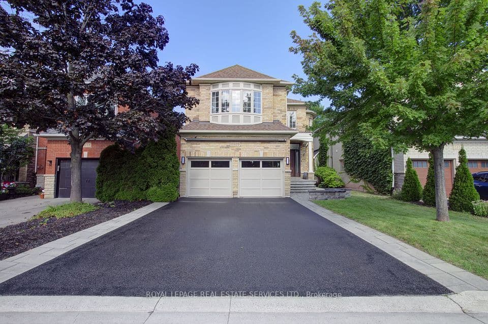 2329 Glenfield Road, Oakville, ON L6M 3V1 – photo 2