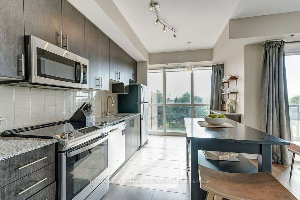 5001 Corporate Drive 410, Burlington, ON L7L 0H5 – photo 2